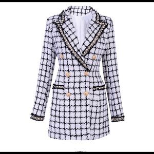 Classy Jacket/Blazer long Sleeve Black and white